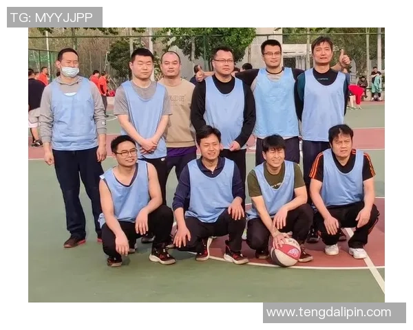 武汉篮球队在杯赛中的经验与表现分析与点评